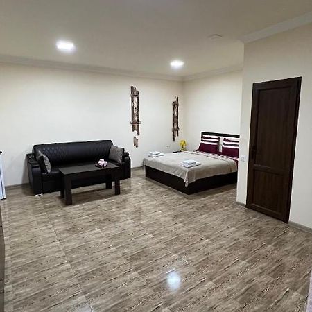 Hotel Hovit Bagratashen Bagian luar foto